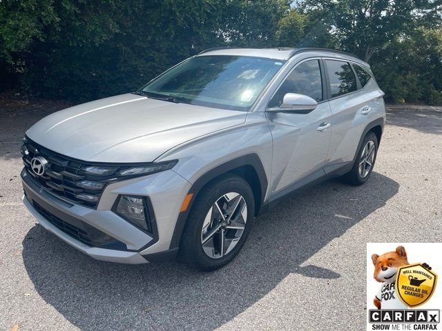 Used 2025 Silver Hyundai SEL Convenience image 4