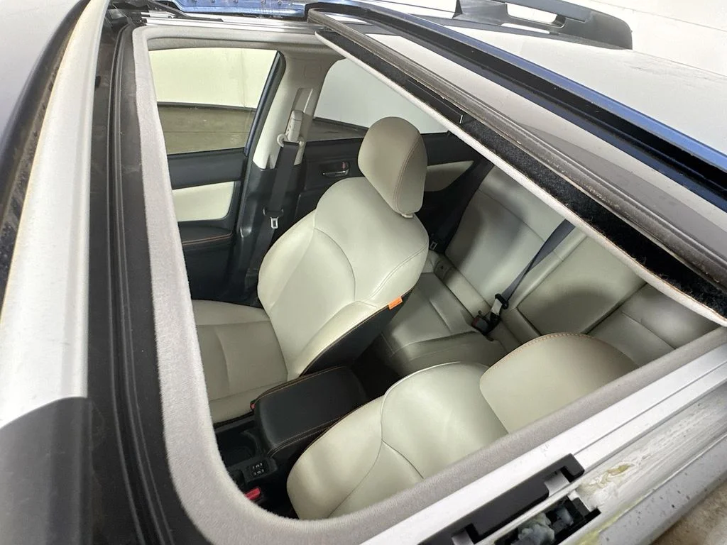 Used 2017 Blue Subaru 2.0i Limited image 26