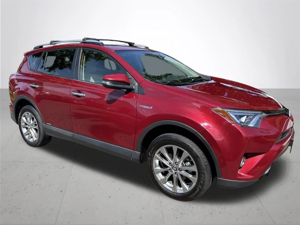 Used 2018 Red Toyota Limited image 4
