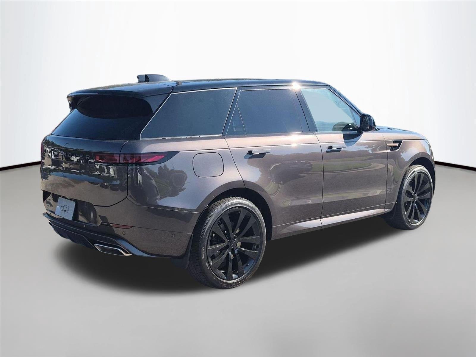 New 2027 Charente Grey Land Rover Dynamic SE image 5