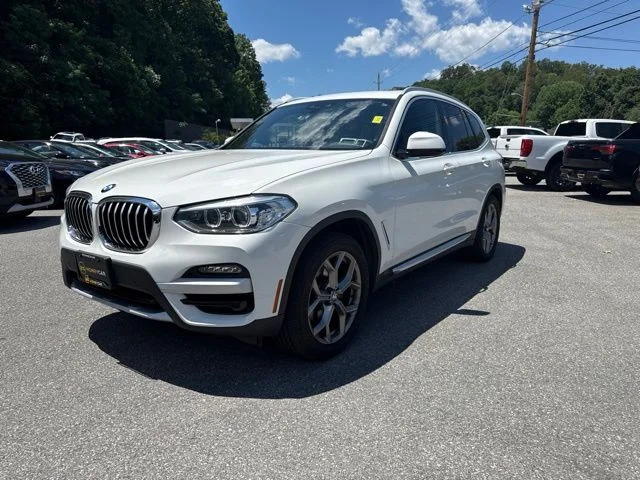 Used 2020 White BMW xDrive30i image 3