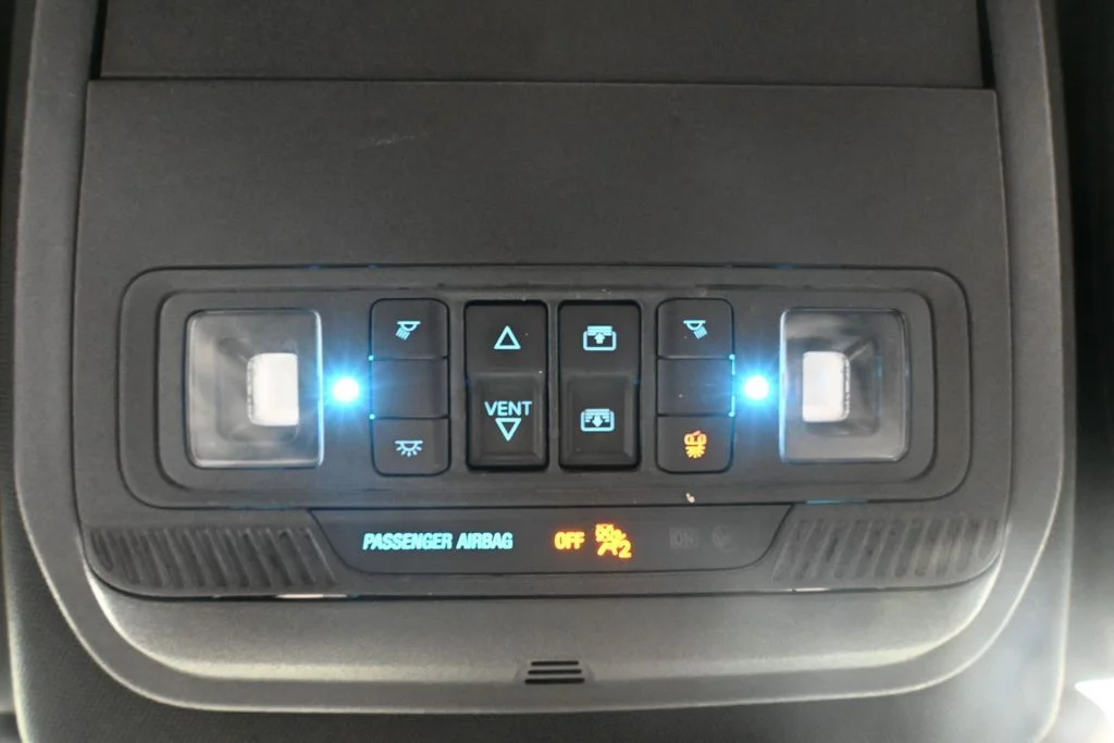 Used 2020 Black Ford Limited image 33