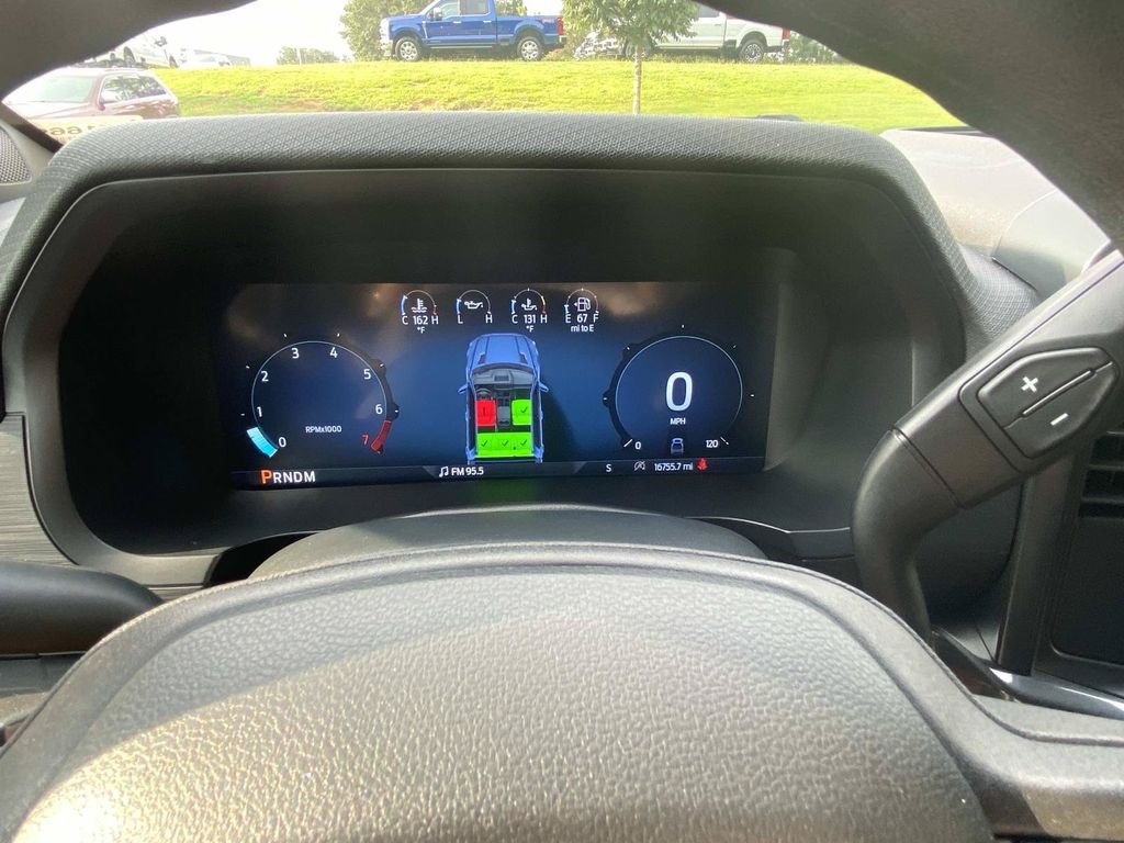 Used 2025 Atlas Blue Metallic Ford STX image 34