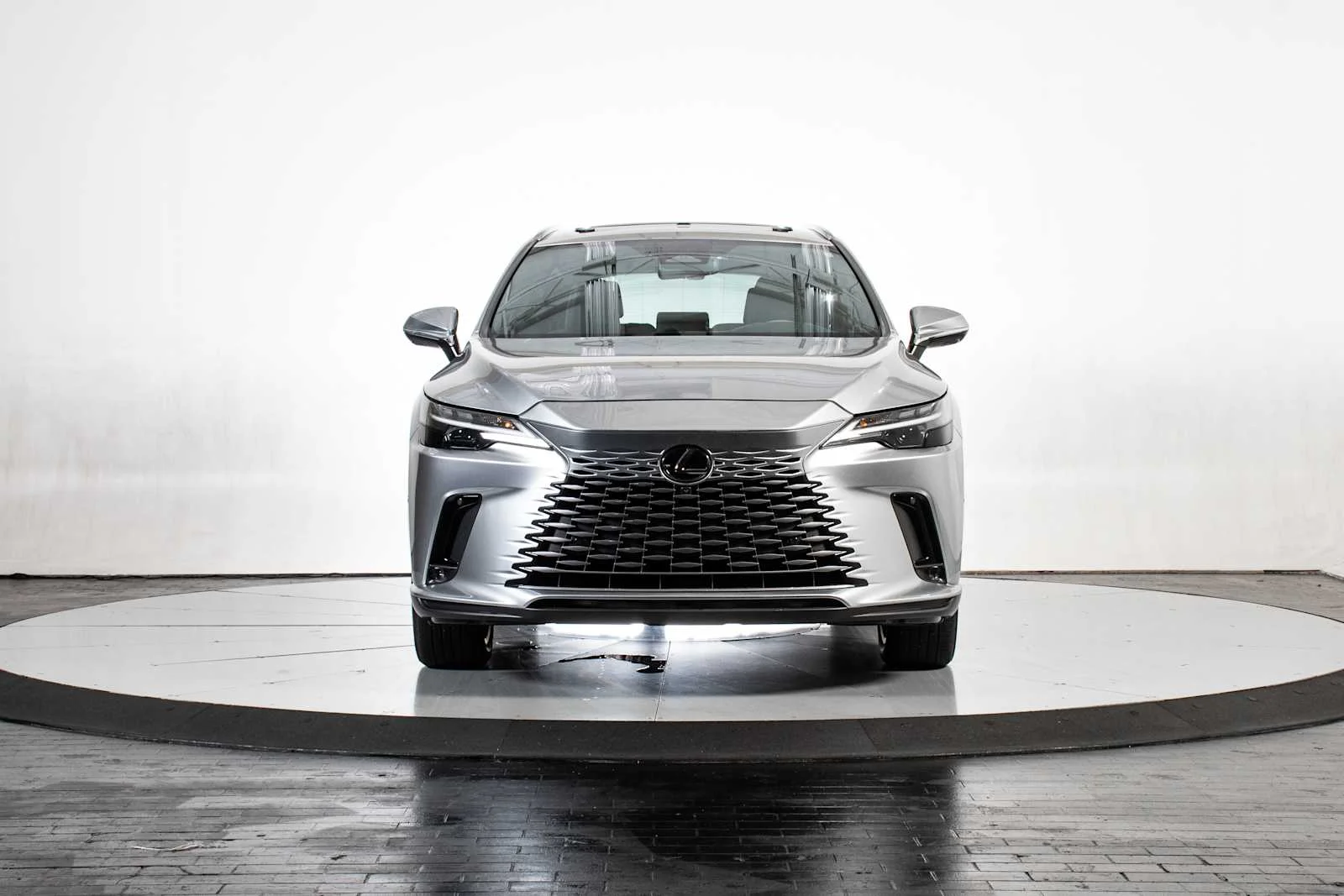Certified Used 2024 Iridium Lexus Premium Plus image 10