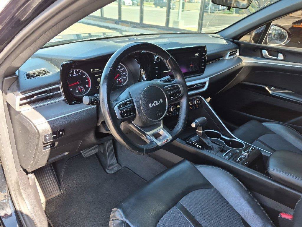 Used 2022 Black Kia GT-Line image 10