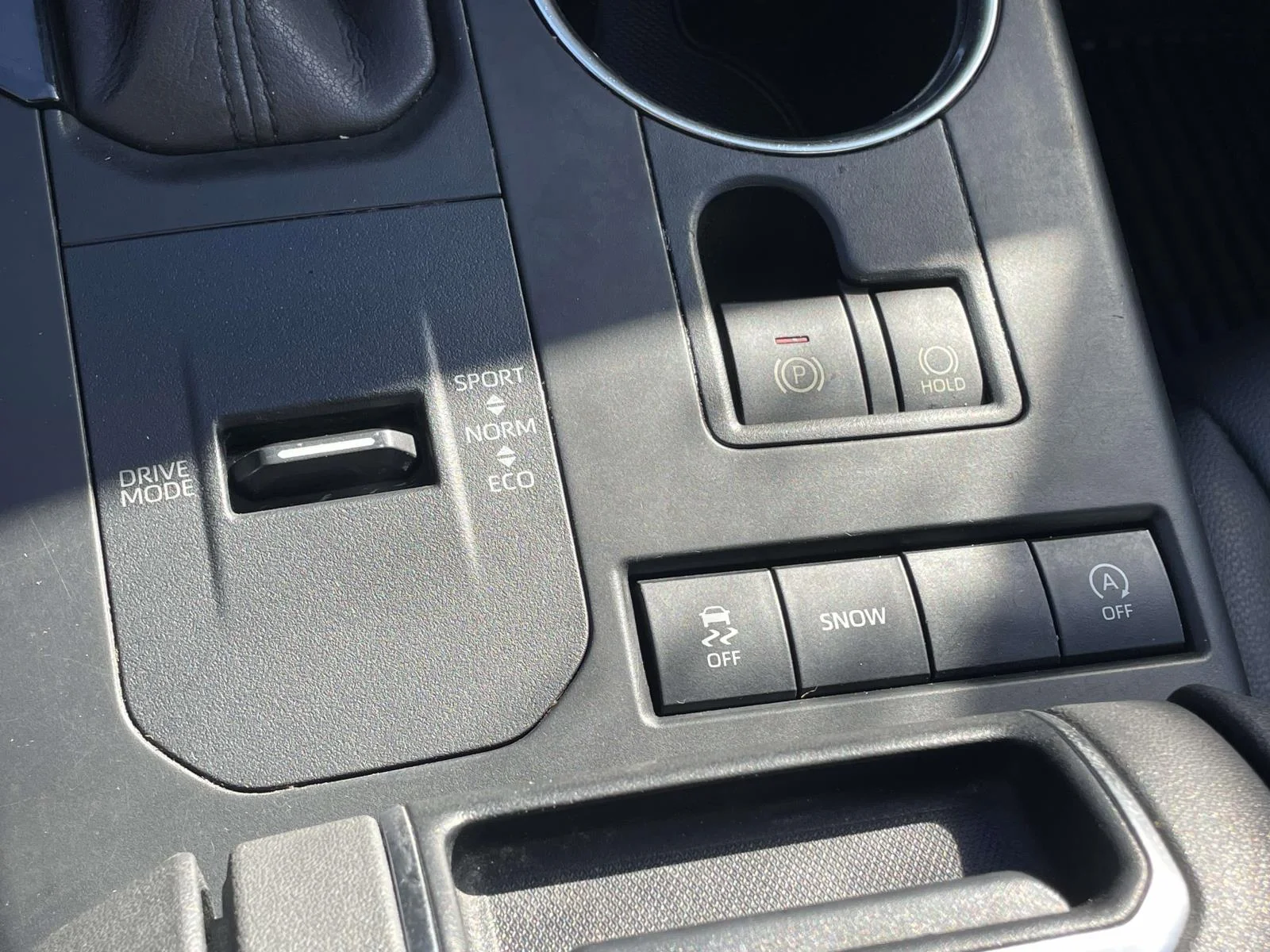 Used 2020 Magnetic Gray Metallic Toyota XLE image 21