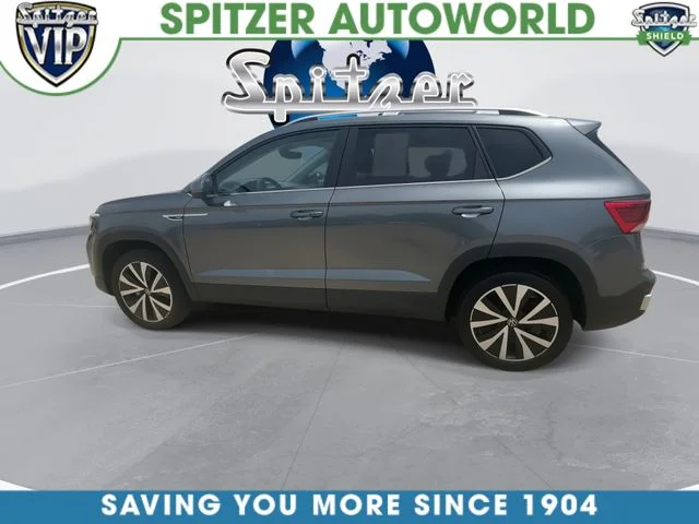 Used 2023 Gray Volkswagen 1.5T SE image 6