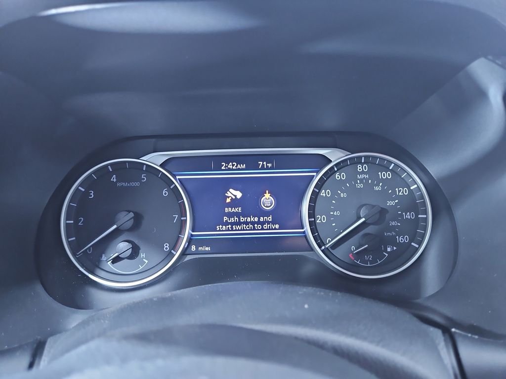 Used 2025 Red Nissan SV image 16