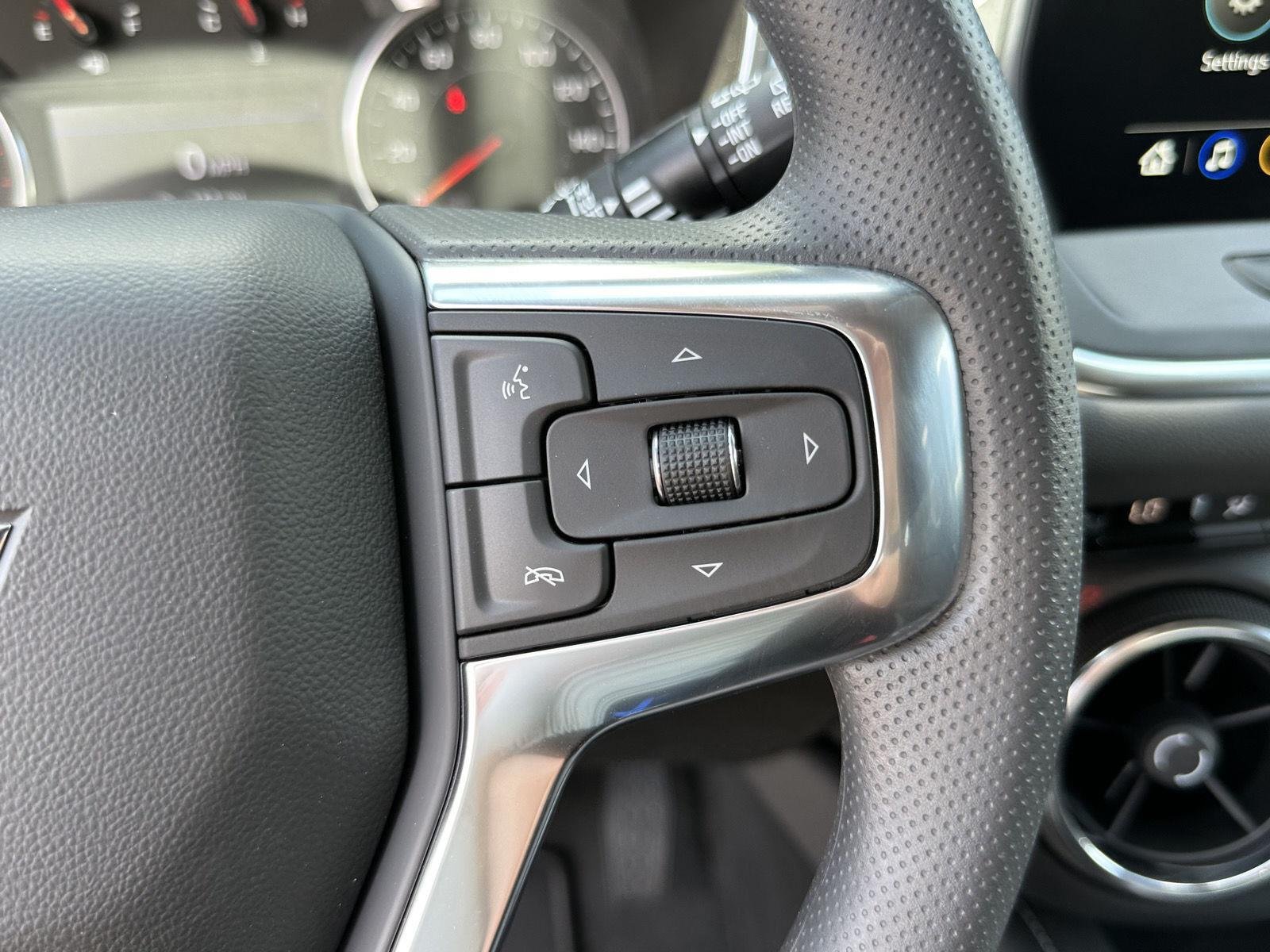 New 2026 Sterling Gray Metallic Chevrolet 2LT image 30