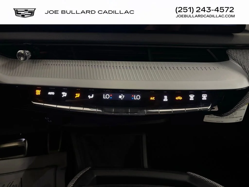 2025 Cadillac OPTIQ Sport 1 - Photo 24