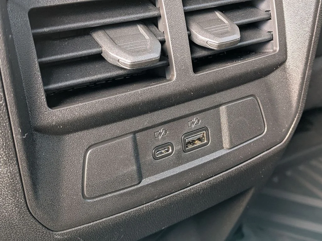 New 2026 Sterling Metallic GMC AT4 image 20