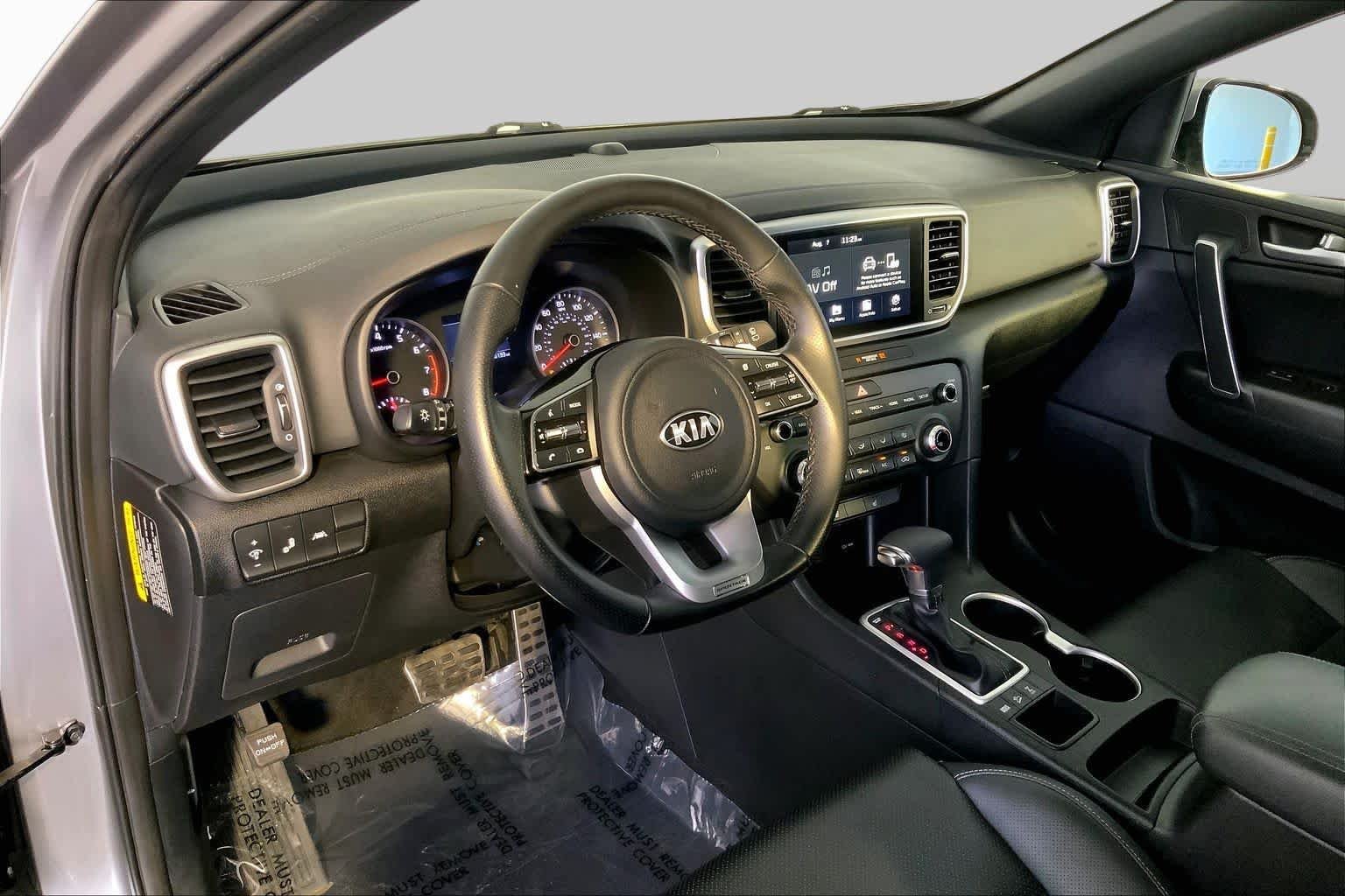 Used 2022 Steel Gray Kia Nightfall image 18