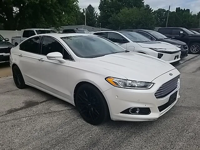 Used 2013 White Ford Titanium image 2