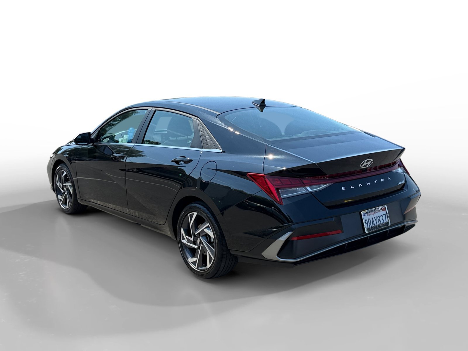 Certified Used 2025 Abyss Black Hyundai Limited image 3