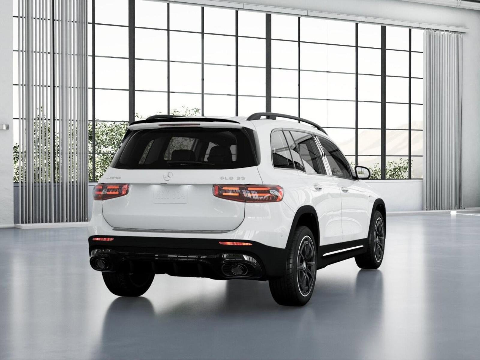 New 2026 Polar White Mercedes-Benz GLB 35 AMG® 4D Sport Utility 4MATIC®  image 24
