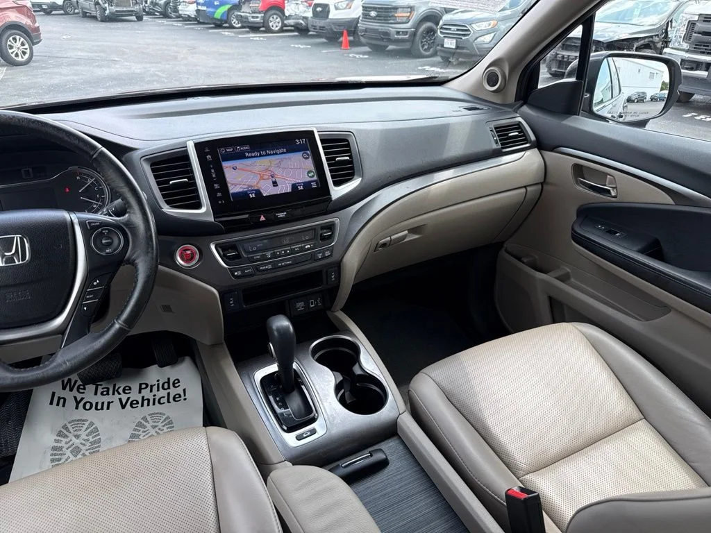 Used 2018  Honda RTL-T image 12