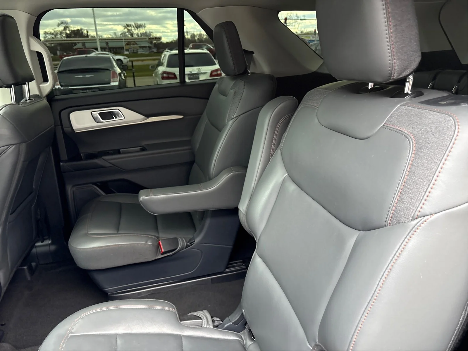 Used 2025 Black Ford Active image 10
