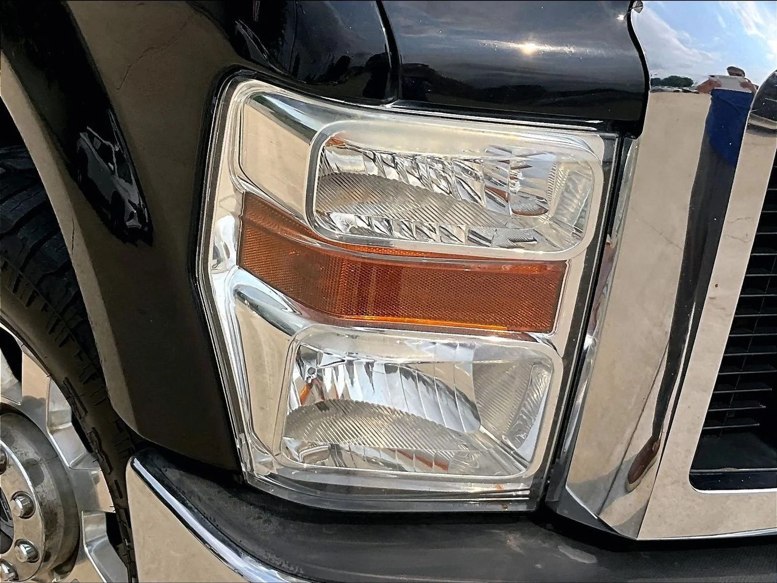 Used 2010 Black Ford Lariat image 27