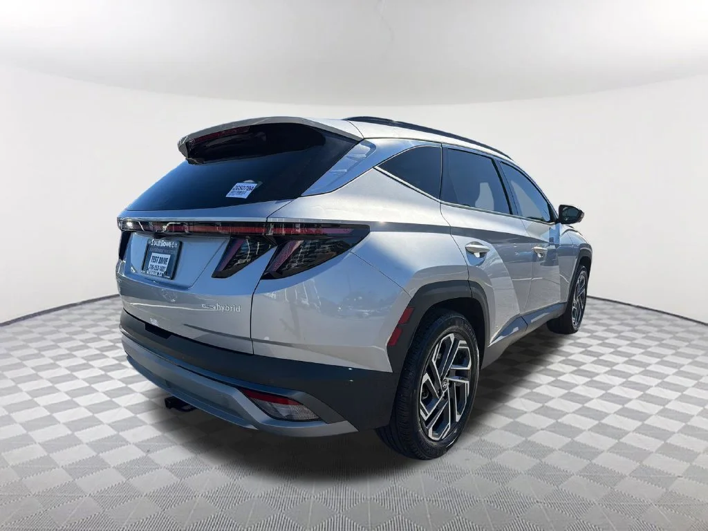 Used 2026 Silver Hyundai Limited image 5