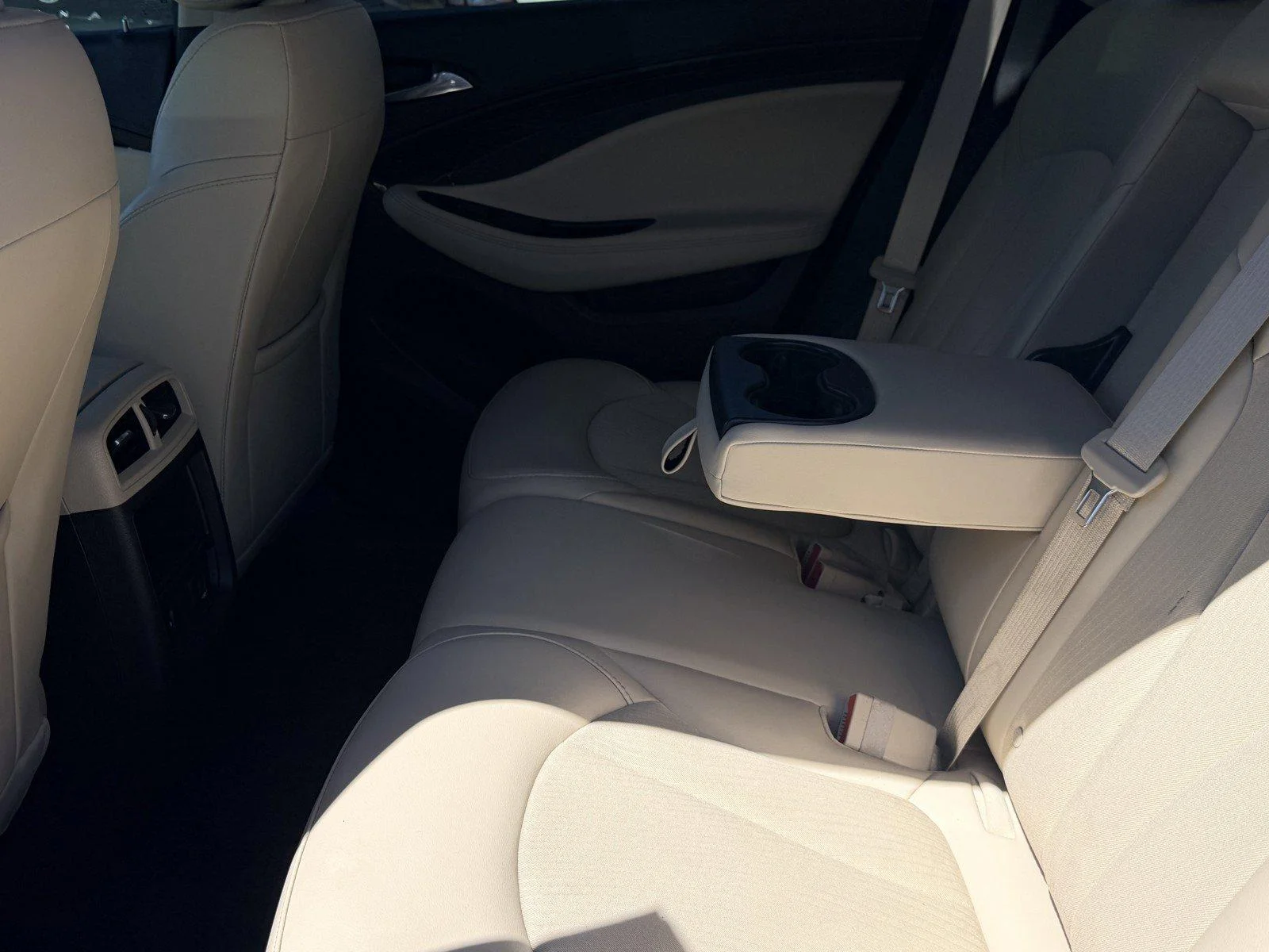 Used 2019 CHILI RED METALLIC Buick Preferred image 13