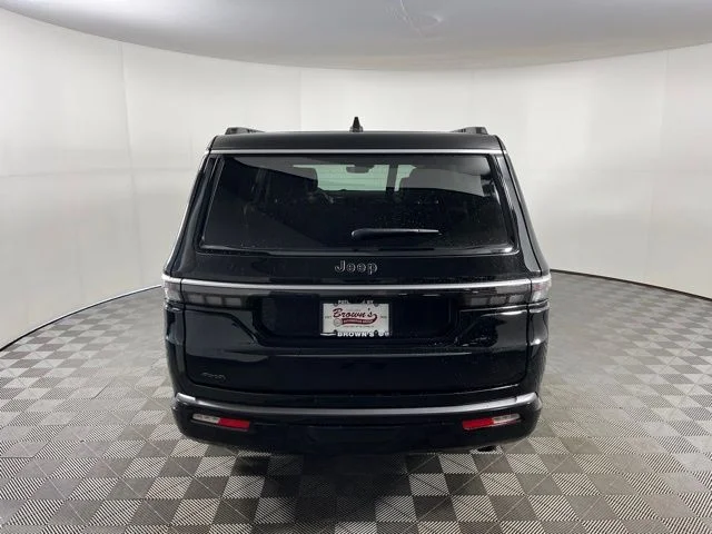 Used 2026 Black Jeep  image 6