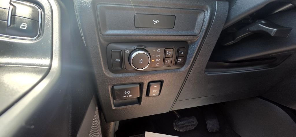 New 2026 Ruby Red Metallic Tinted Clearcoat Ford Lariat® image 15