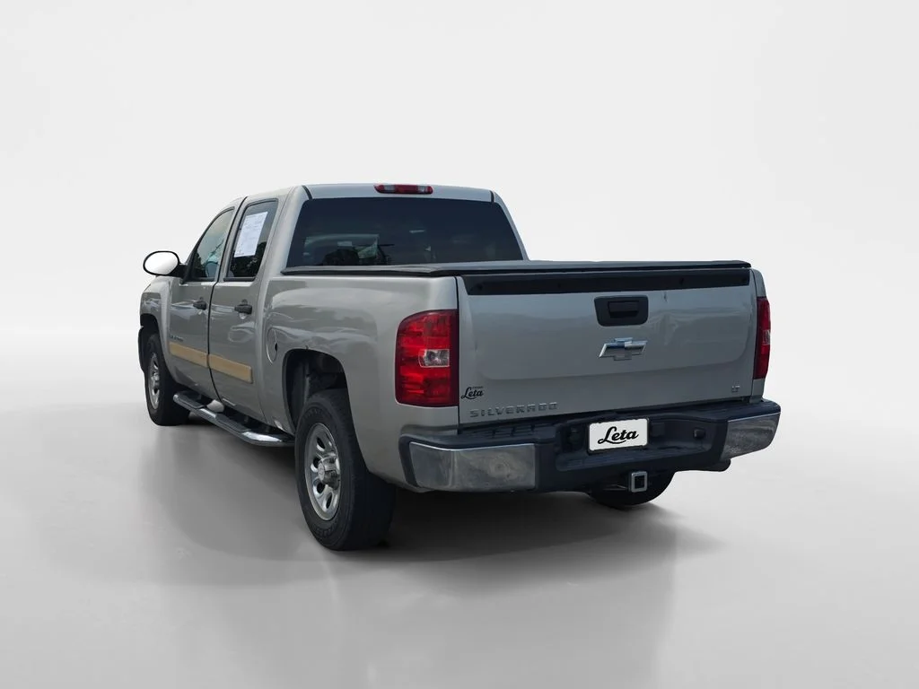 Used 2007 Silver Birch Metallic Chevrolet LT image 6