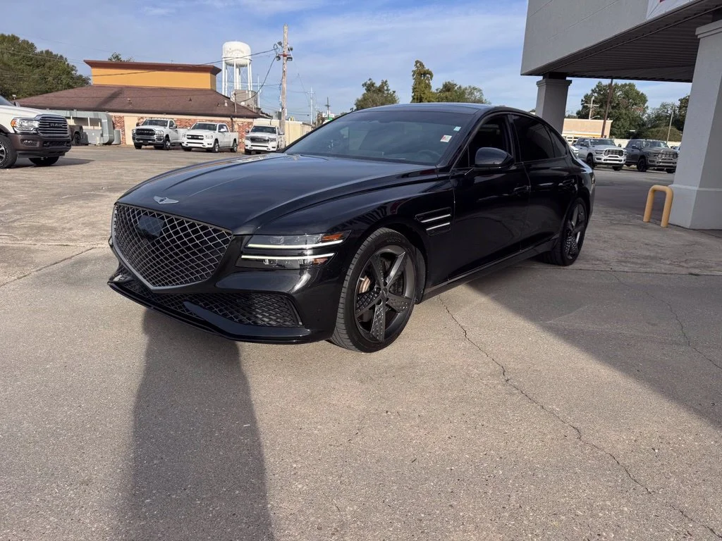 Used 2023 Black Genesis 3.5T image 3