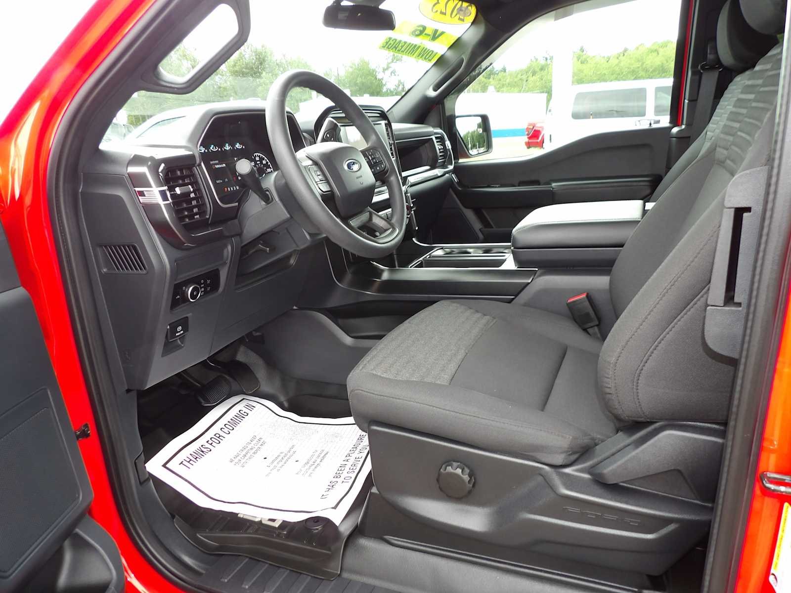 2023 Ford F-150 XL - Photo 10