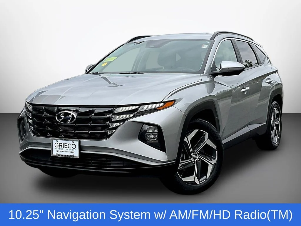 Used 2024 Shimmering Silver Hyundai SEL image 3