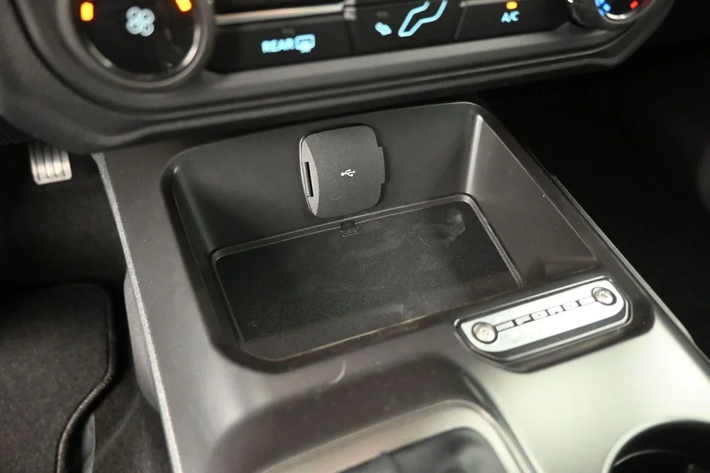 New 2026 Avalanche Gray Ford Base image 16