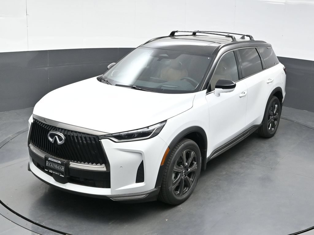 New 2027 2T RAD WHT INFINITI Autograph AWD image 42