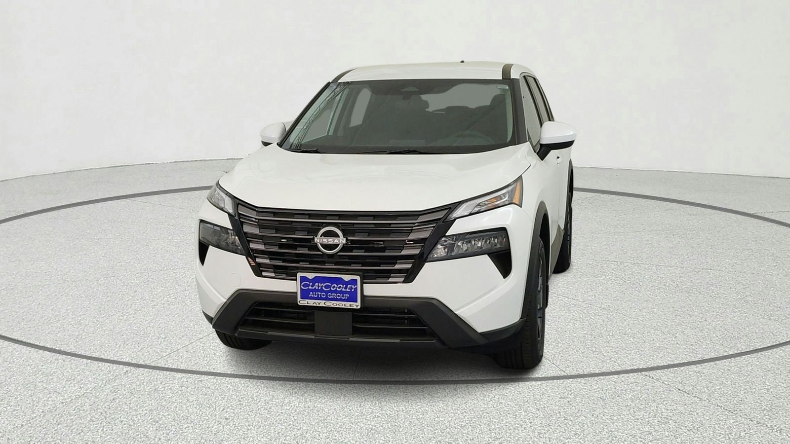New 2026 Everest White Pearl TriCoat Nissan SV image 2
