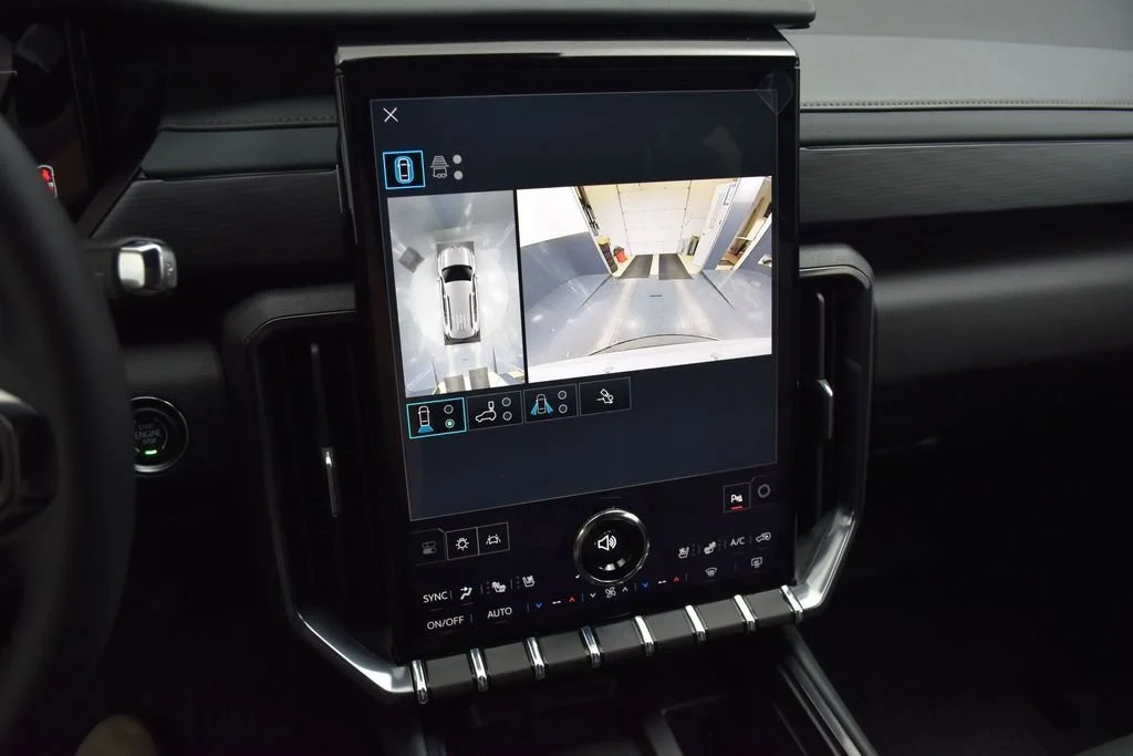 2026 GMC Acadia AT4 - Photo 14
