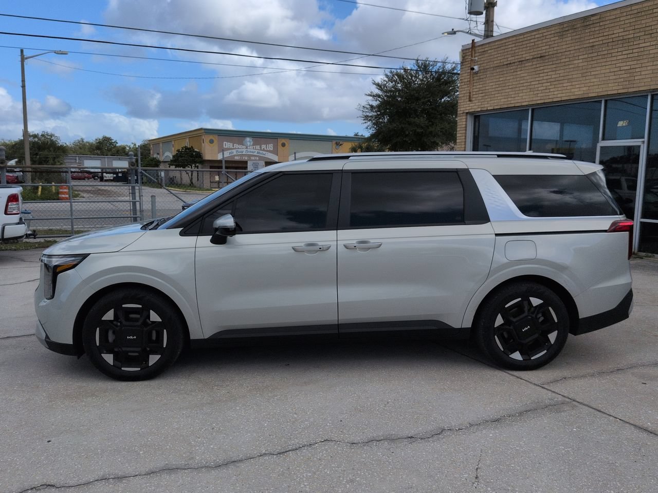 Certified Used 2026 Ivory Silver Kia EX image 7