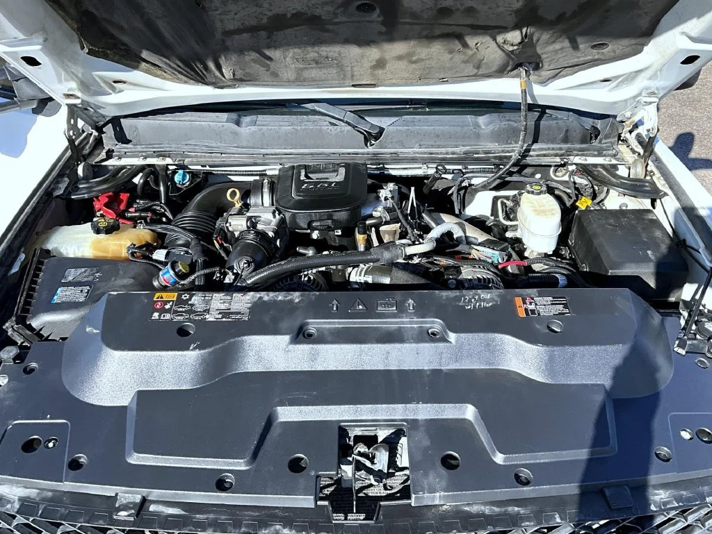 Used 2013 White Chevrolet Work Truck image 19