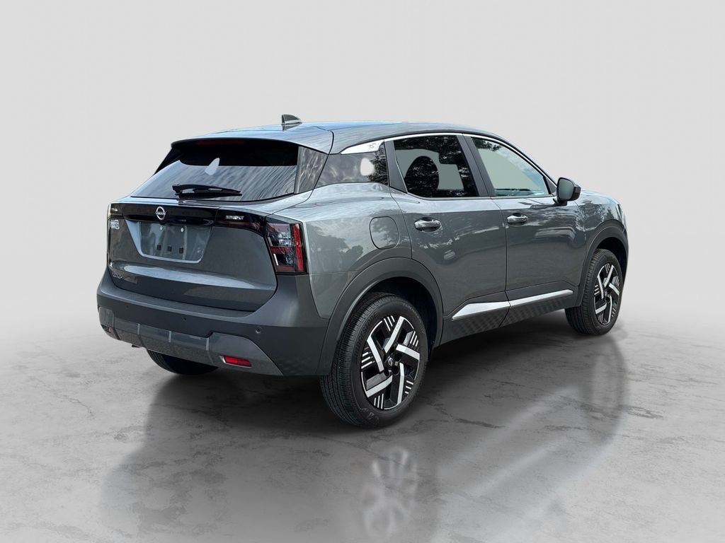 Used 2025 Gray Nissan SV image 7