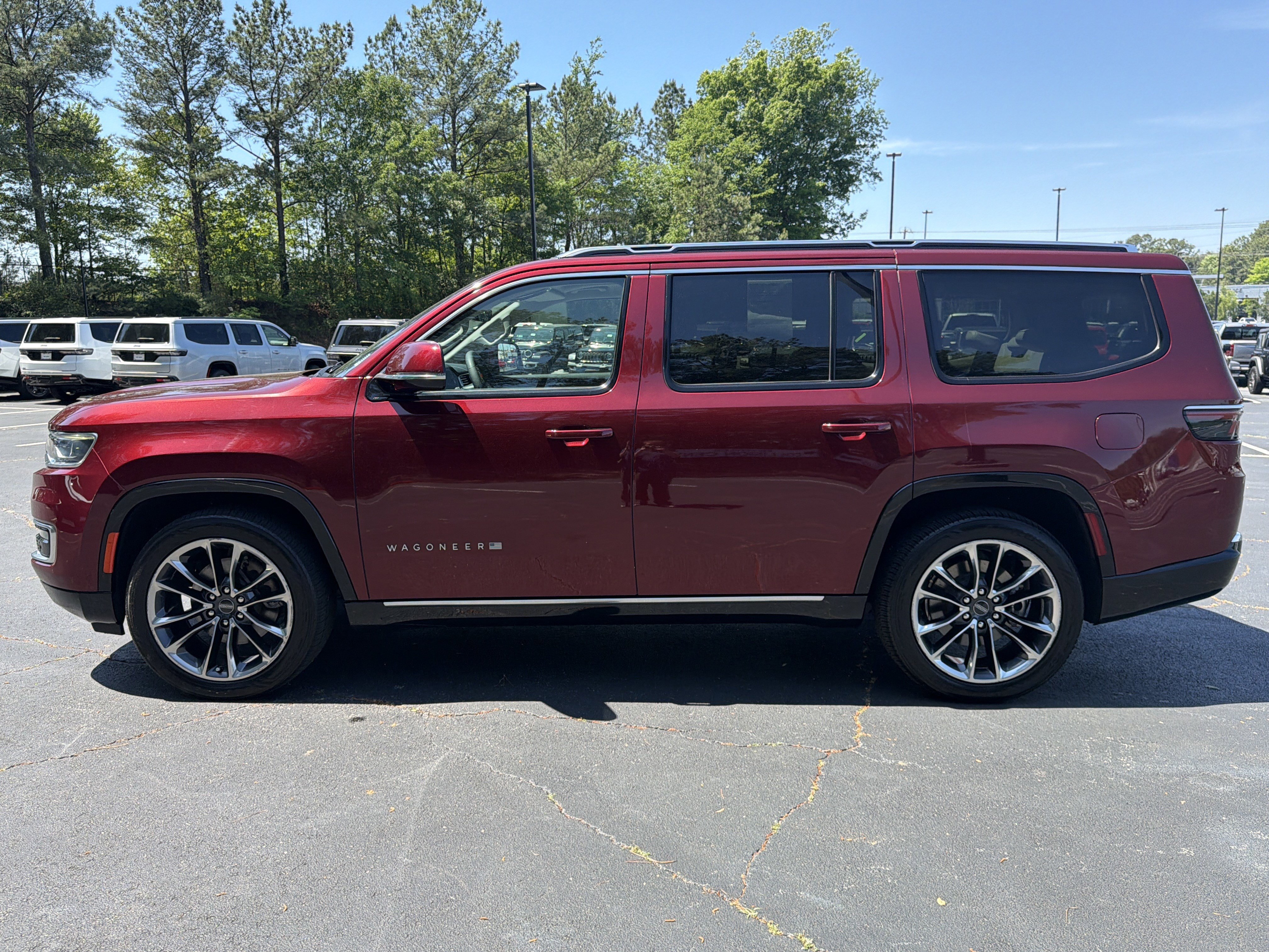 Used 2022 Velvet Red Pearlcoat Jeep Series III image 8