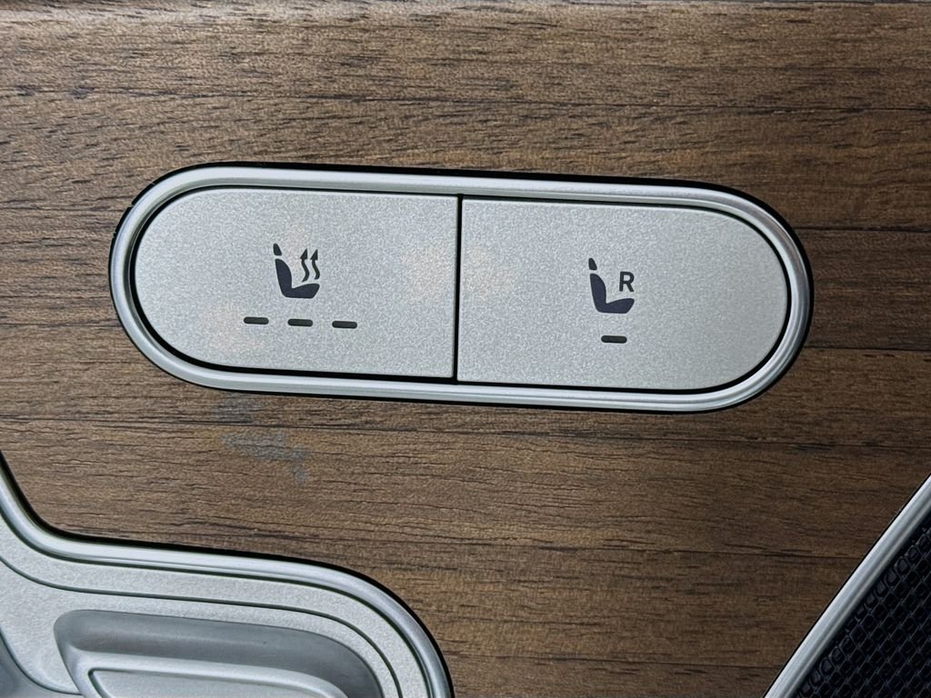 Used 2026 White Mercedes-Benz GLE 350 image 21