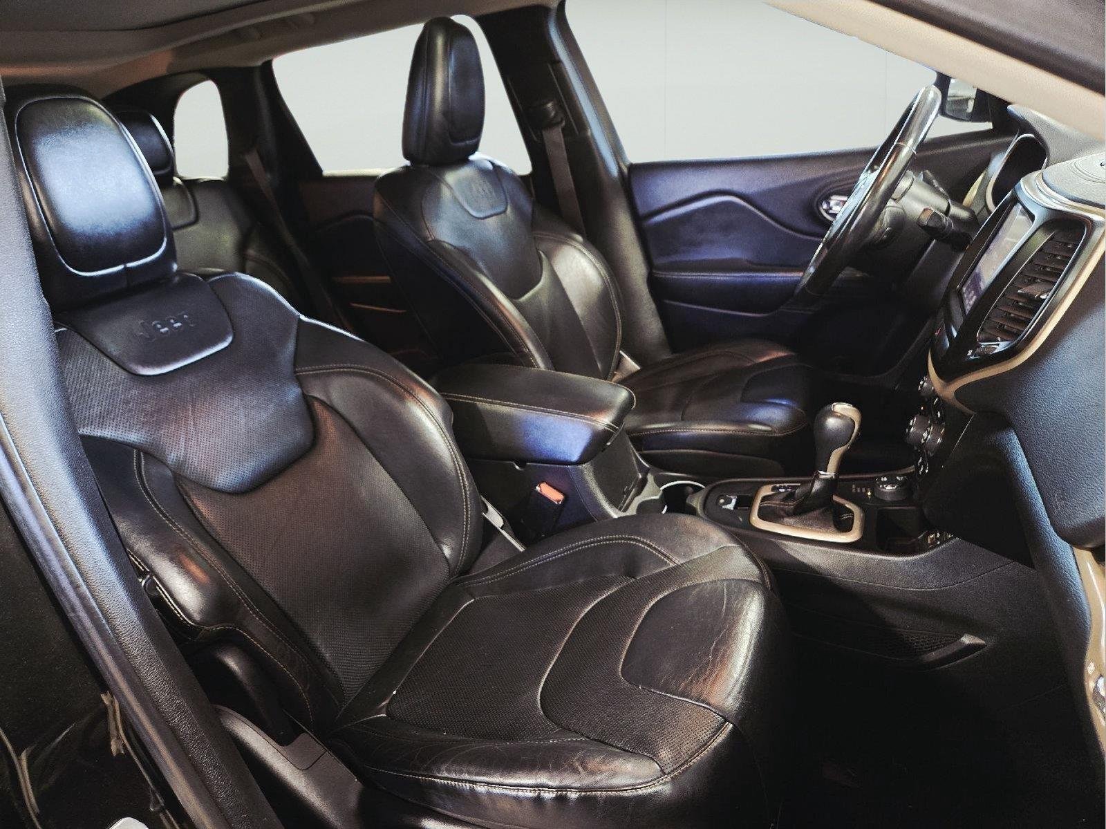 Used 2014 Brilliant Black Crystal Pearlcoat Jeep Limited image 51