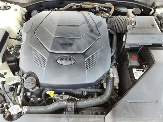 Used 2018 Snow White Pearl Kia Premium image 34
