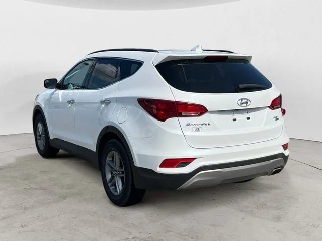 Used 2017 Frost White Pearl Hyundai 2.4 Popular image 3