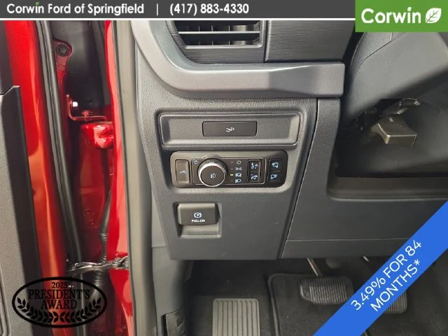 New 2026 Ruby Red Metallic Tinted Clearcoat Ford XLT image 40