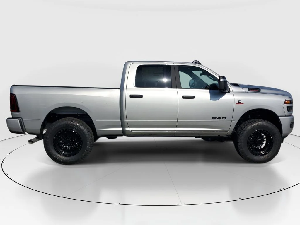 New 2026 Silver-Zynith Exterior Paint RAM Big Horn image 2
