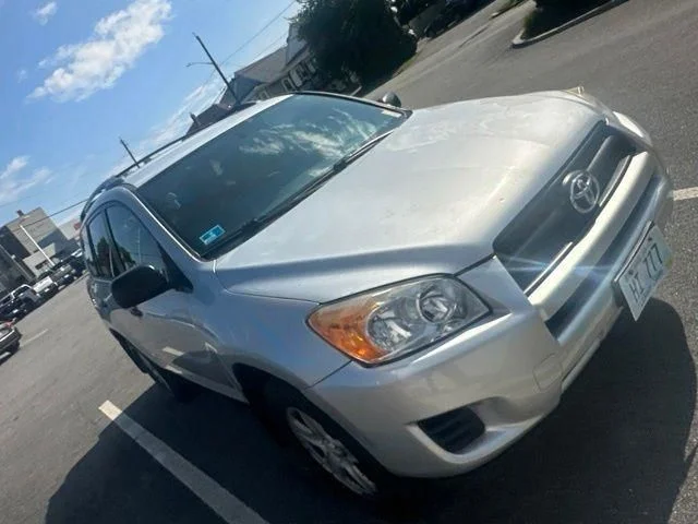 Used 2010 Silver Toyota Base image 1