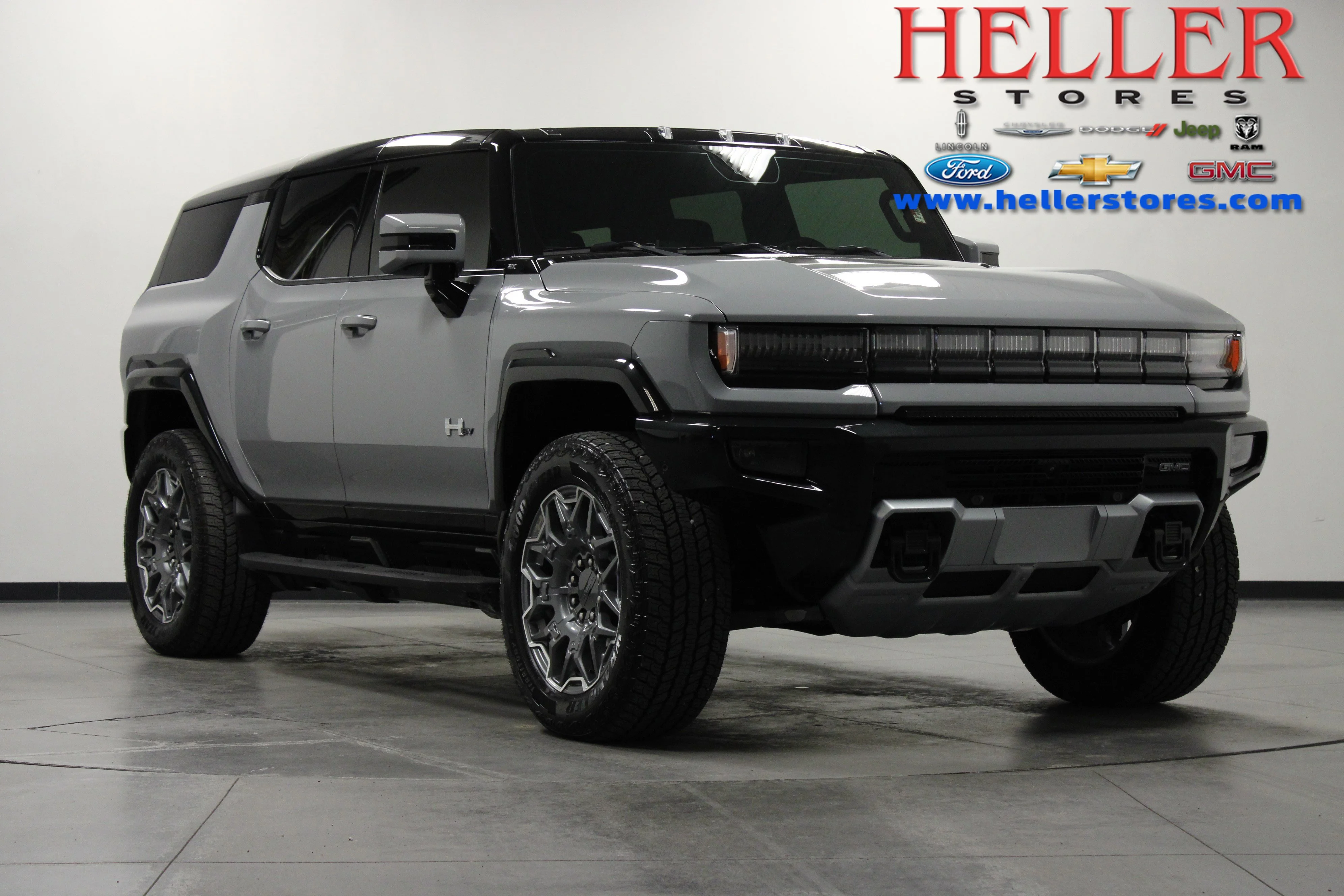 2025 GMC Hummer EV 3X SUV's photo