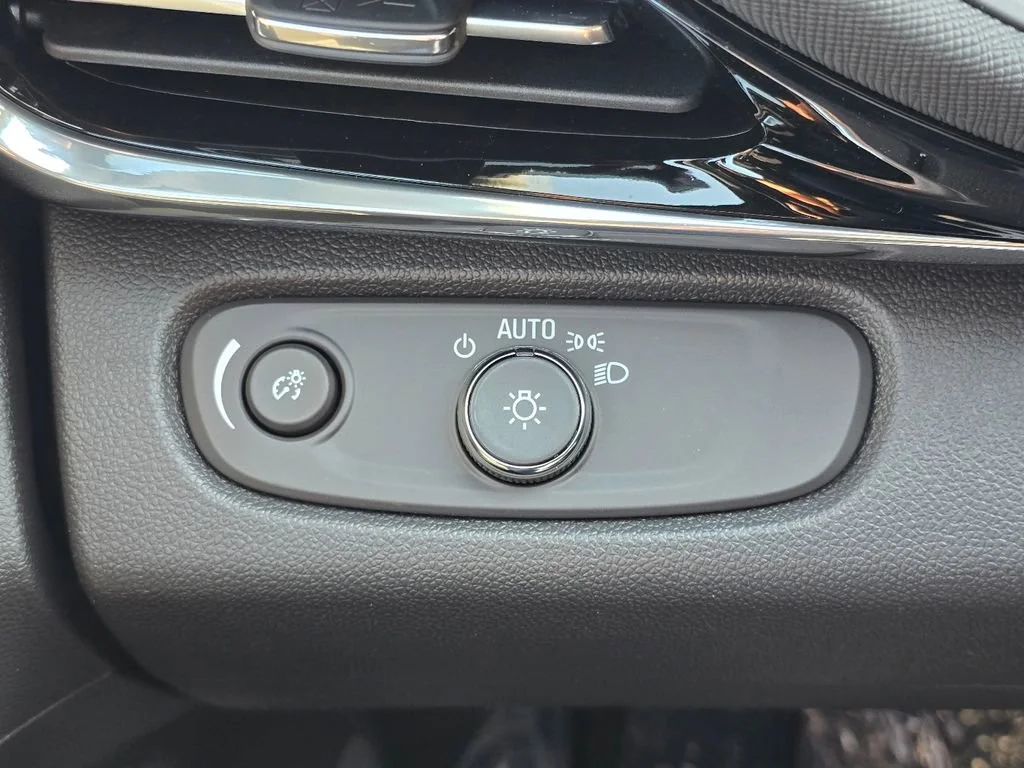 2026 Buick Envista Avenir - Photo 17