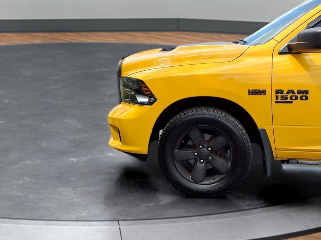 Used 2019 Yellow Ram Express image 20