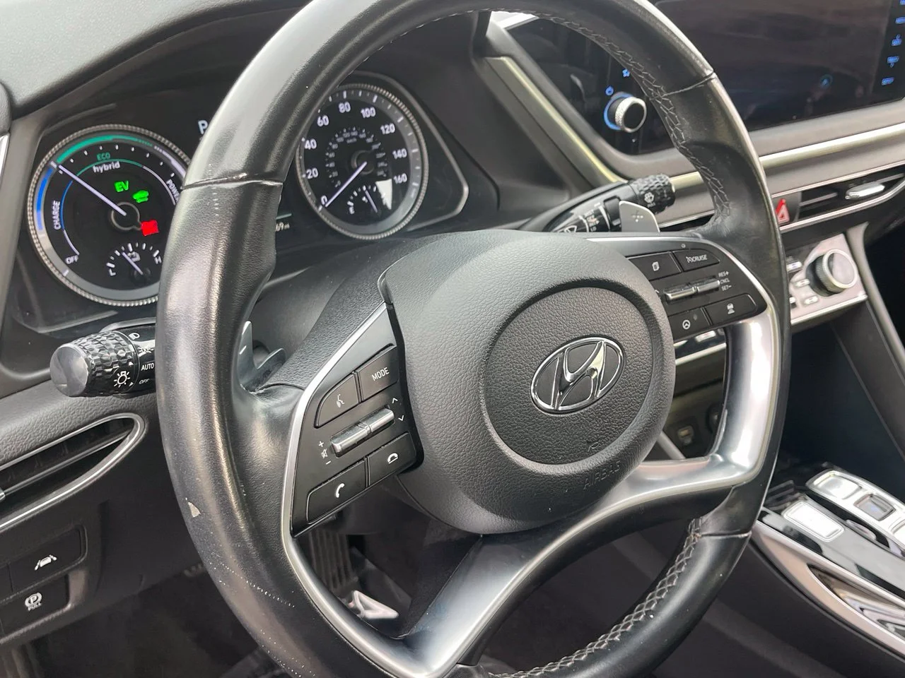 Used 2023 Onyx Black Hyundai SEL image 23