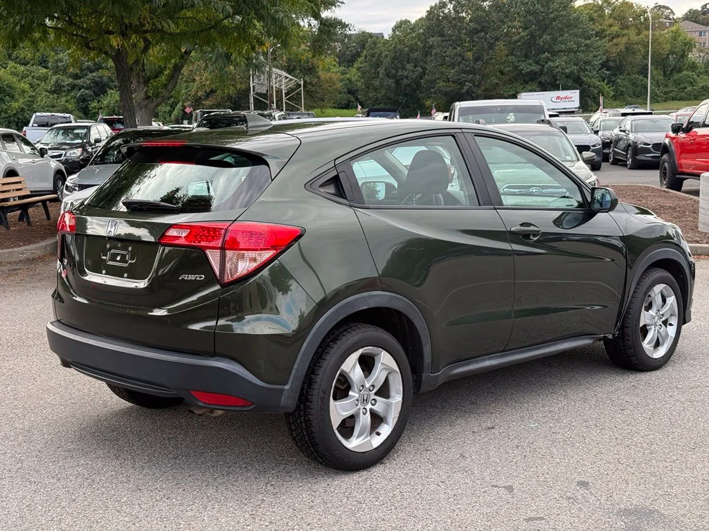 Used 2016 Misty Green Honda LX image 10